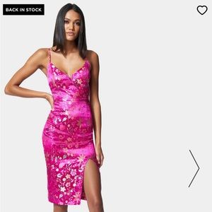 Bebe FLORAL JACQUARD MIDI DRESS- Size L SOLD OUT ONLINE